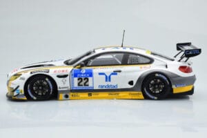 BMW M6 GT3 Rowe Racing #98 A. Graf / R. Westbrook / N. Catsburg / N. Paltalla 24 Hours of Nurburgring 2016 Minichamps 1:18 15 - imagen 3 de 6