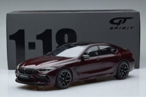 BMW M8 F93 Competition Gran Coupé Amatista Metálico GT Spirit 1:18 GT285 Resina - imagen 6 de 6
