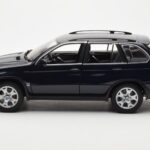 BMW X5 4.4i E53 Azul Oscuro Kyosho 1:18 - image 4 of 8