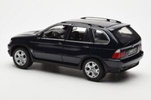 BMW X5 4.4i E53 Azul Oscuro Kyosho 1:18 08521DB Metal - imagen 7 de 8