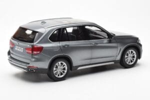 BMW X5 F15 Space Gris Paragon 1:18 80432318988 Metal - imagen 3 de 8