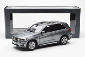 BMW X5 F15 Space Gris Paragon 1:18 80432318988 Metal - imagen 8 de 8