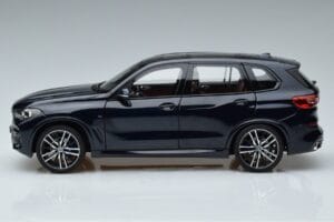 BMW X5 G05 Azul Norev 1:18 183283 Metal - imagen 4 de 7