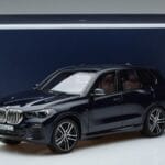 BMW X5 G05 Azul Norev 1:18 183283 Metal - image 7 of 7