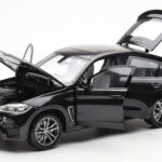 BMW X6 M F86 Sapphire Negro Metallic Norev 1:18 - image 2 of 8