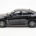 BMW X6 M F86 Sapphire Negro Metallic Norev 1:18 - image 4 of 8