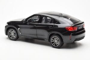 BMW X6 M F86 Sapphire Negro Metallic Norev 1:18 80432364887 Metal - imagen 7 de 8