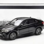 BMW X6 M F86 Sapphire Negro Metallic Norev 1:18 - image 8 of 8