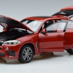 BMW X6M F86 Rojo Norev 1:18 183242 Metal - image 2 of 7