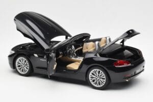 BMW Z4 E89 Spider Negro Metálico Kyosho 1:18 08771BK Metal - imagen 6 de 9
