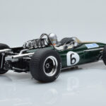 Brabham BT20 Repco #6 D. Hulme British GP 1966 MCG 1:18 - image 2 of 6