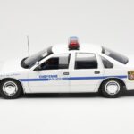 Chevrolet Caprice Cheyenne Policía UT Models 1:18 - image 3 of 6