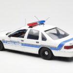 Chevrolet Caprice Sebring Policía UT Models 1:18 - image 5 of 6