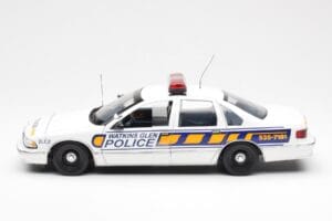 Chevrolet Caprice Watkins Glen Policía UT Models 1:18 21028 Metal - imagen 3 de 6