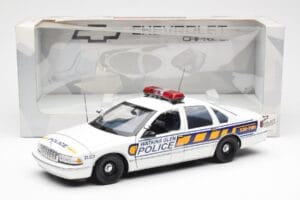 Chevrolet Caprice Watkins Glen Policía UT Models 1:18 21028 Metal - imagen 6 de 6