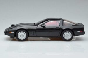 Chevrolet Corvette C4 Negro AUTOart 1:18 71242 Metal - imagen 5 de 8