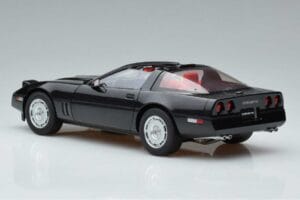 Chevrolet Corvette C4 Negro AUTOart 1:18 71242 Metal - imagen 7 de 8