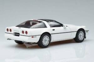 Chevrolet Corvette C4 Blanco AUTOart 1:18 71243 Metal - imagen 3 de 8