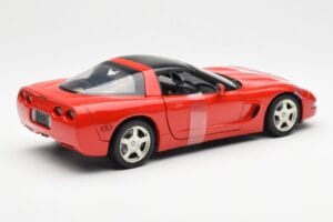 Chevrolet Corvette C5 Hardtop Rojo UT Models 1:18 21041 Metal - imagen 2 de 6