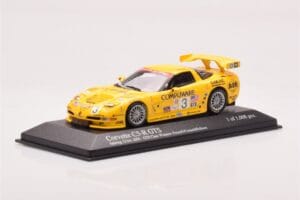 Chevrolet Corvette C5R #3 O. Gavin / J. O'Connell / R. Fellows Sebring 12 Hours 2003 Minichamps 1:43 400031403 Metal - imagen 2 de 4