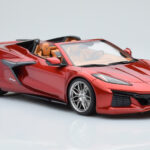 Chevrolet Corvette C8 Z06 Descapotable Rojo Mist GT Spirit 1:18 - image 3 of 5
