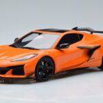 Chevrolet Corvette C8 Z06 Naranja GT Spirit 1:18