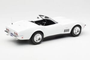 Chevrolet Corvette C3 Descapotable Can-Am Blanco Norev 1:18 189038 Metal - imagen 2 de 6