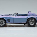 Chevrolet Corvette Grand Sport Roadster Laguna Seca Azul Cielo Exoto 1:18 - image 4 of 9