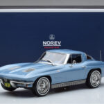 Chevrolet Corvette C2 Sting Ray Azul Norev 1:18 - image 6 of 6