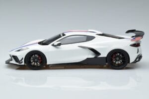 Chevrolet Hennessey Corvette C8 Arctic Blanco GT Spirit 1:18 GT317 Resina - imagen 3 de 6