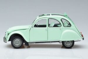 Citroen 2CV 6 Club Verde Norev 1:18 181486 Metal - imagen 4 de 7