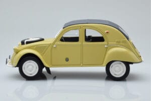 Citroen 2CV Sahara Amarillo Otto 1:18 OT1027 Resina - imagen 3 de 6