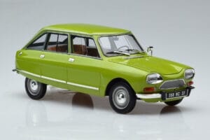 Citroen Ami 8 Club Iris Verde Norev 1:18 181677 Metal - imagen 5 de 7