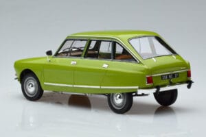 Citroen Ami 8 Club Iris Verde Norev 1:18 181677 Metal - imagen 6 de 7
