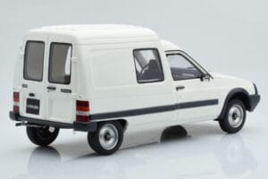 Citroen C15 D Blanco Otto 1:18 OT956 Resina - imagen 2 de 6