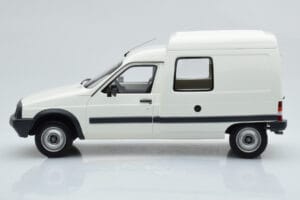Citroen C15 D Blanco Otto 1:18 OT956 Resina - imagen 3 de 6
