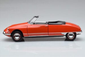 Citroen DS19 Descapotable Norev 1:18 181599 Metal - imagen 4 de 7