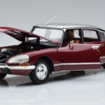 Citroen DS23 Pallas Rojo Norev 1:18 - image 2 of 7