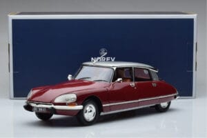 Citroen DS23 Pallas Rojo Norev 1:18 181720 Metal - imagen 7 de 7
