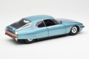 Citroen SM Azul Claro Metalizado Norev 1:18 181589 Metal - imagen 3 de 8