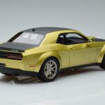 Dodge Challenger R/T Scat Pack Widebody 50 Aniversario GT Spirit 1:18 GT411 Resina - image 2 of 6
