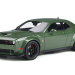 Dodge Challenger R/T SCAT Pack Widebody Verde GT Spirit 1:18
