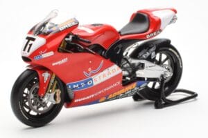 Ducati Desmosedici MotoGP Prova 2002 Minichamps 1:12 122020099 Metal - imagen 2 de 4