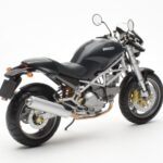 Ducati Monster M900 Negro Minichamps 1:12 - image 3 of 4