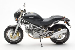 Ducati Monster M900 Negro Minichamps 1:12