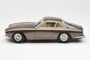Ferrari 250 GT Lusso Marrón Metalizado KK-Scale 1:18 181023 Metal - imagen 3 de 6