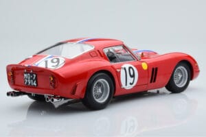 Ferrari 250 GTO #19 24 Hours of Le Mans 1962 Kyosho 1:18 08438A Metal - imagen 3 de 10