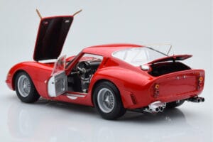 Ferrari 250 GTO #22 24 Hours of Le Mans 1962 Kyosho 1:18 08438B Metal - imagen 5 de 10