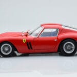 Ferrari 250 GTO Rojo Kyosho 1:18 08438R - image 4 of 10