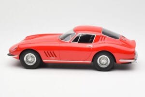 Ferrari 275 GTB Rojo CMR 1:18 CMR033 Metal - imagen 3 de 6